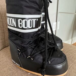 Moon boot kids